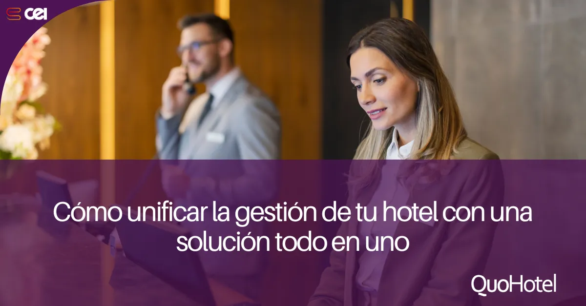 Profesionales del sector hotelero participando en un webinar sobre soluciones de gestión todo en uno para hoteles en España.